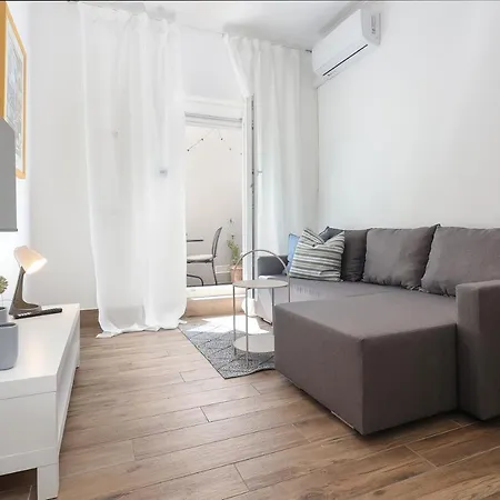 Feria 2 Οπατία